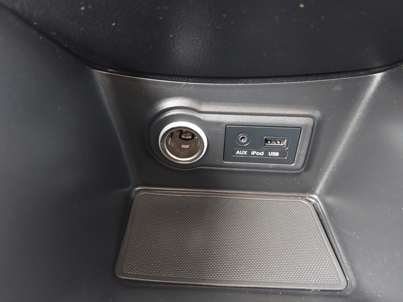 Hyundai Ix20 1.4 Style Hatchback Euro 5 90 B White #19