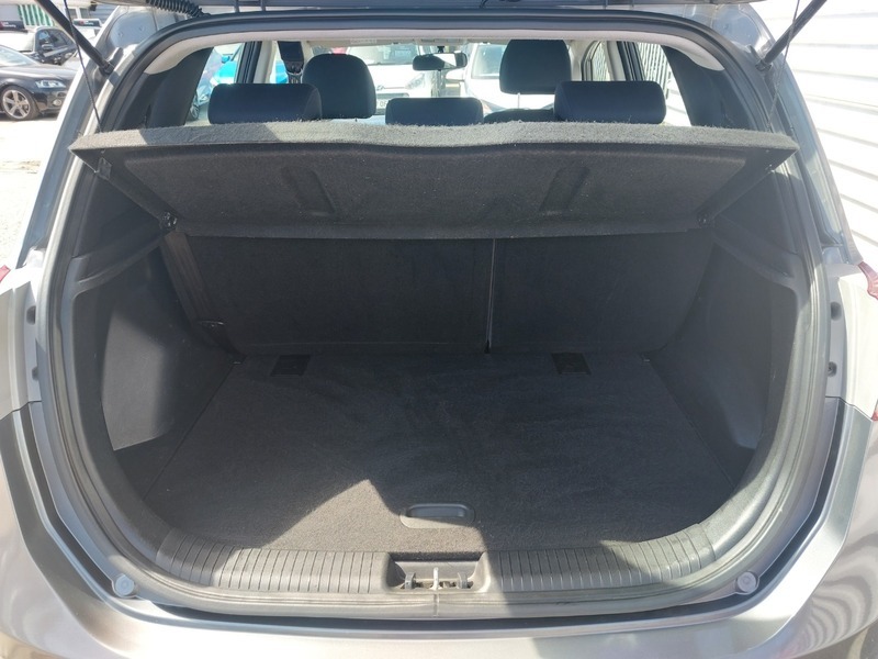 Hyundai Ix20 1.4 Style Hatchback Euro 5 90 B White #12