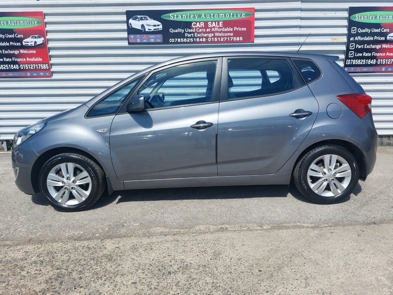 Hyundai Ix20 Active Grey #4