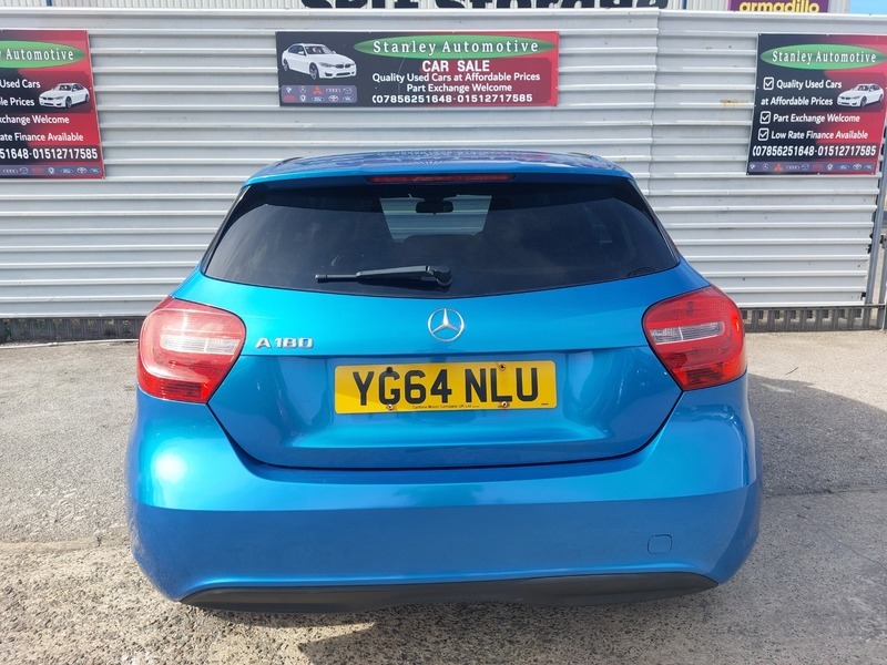 Mercedes-Benz A Class A180 Cdi Blueefficiency Amg Sport 5-Door Black #7