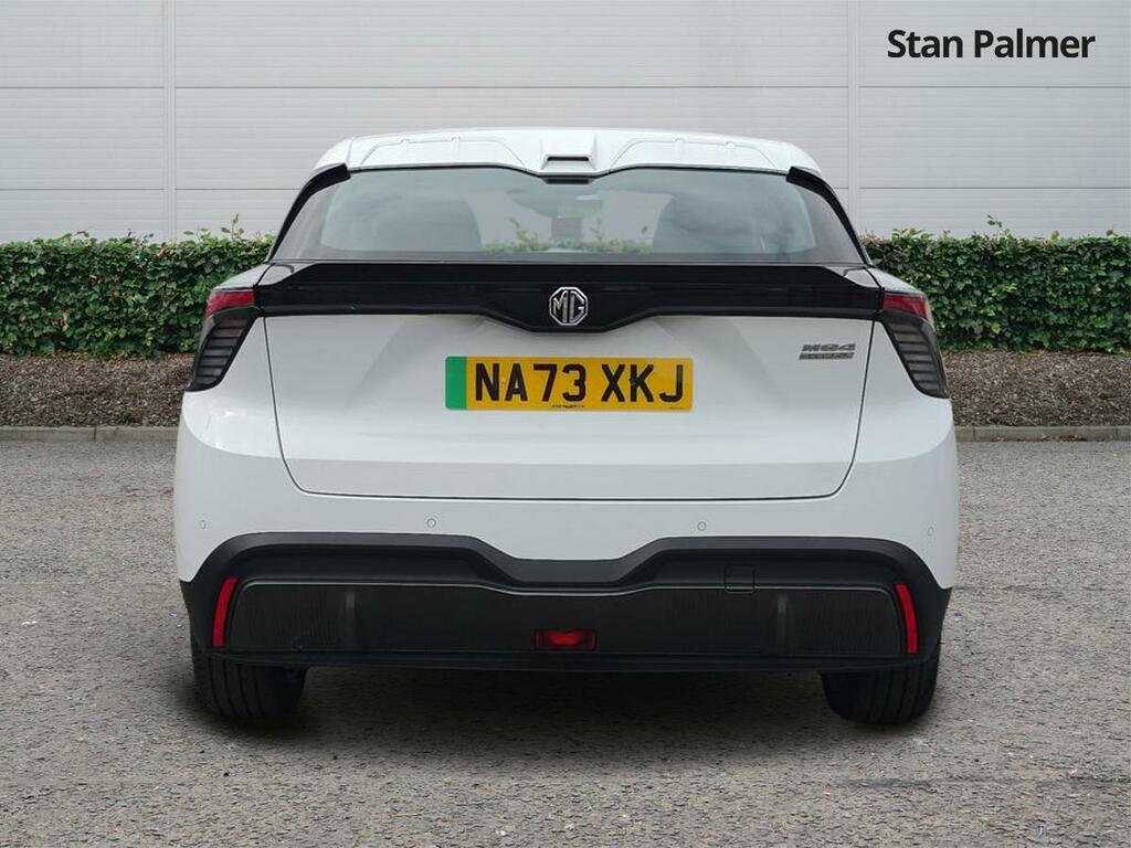 MG MG4 51Kwh Se Hatchback 170 Ps White #4