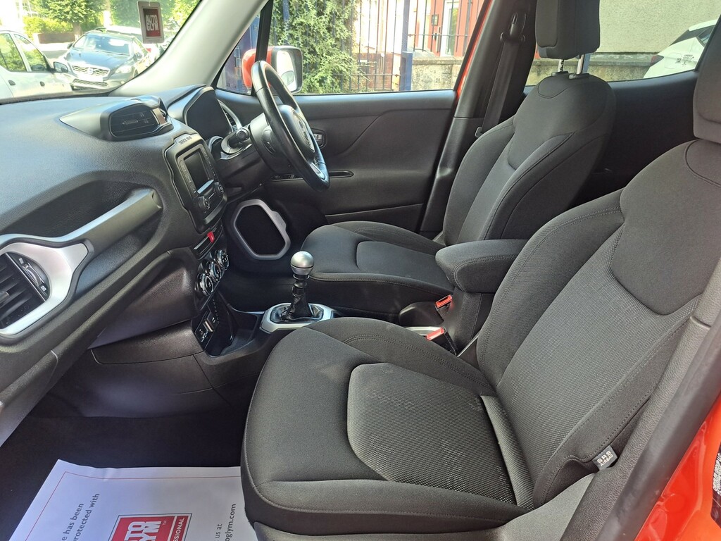 Jeep Renegade 1L Limited Red #13