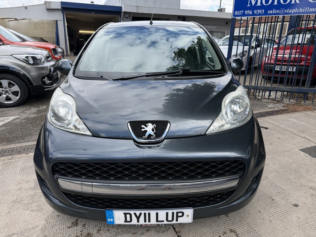 Peugeot 107 1.0 Envy 68 Bhp White #22