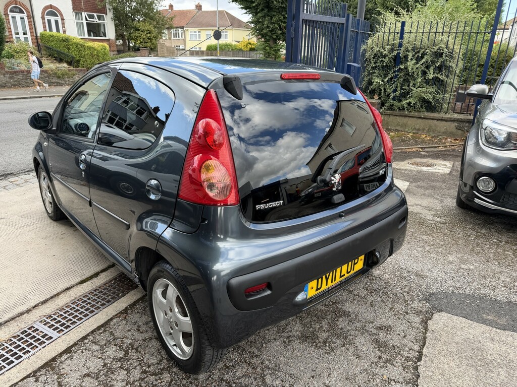 Peugeot 107 1.0 Envy 68 Bhp White #15