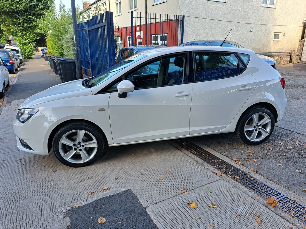 Seat Ibiza 1.4 Toca White #2