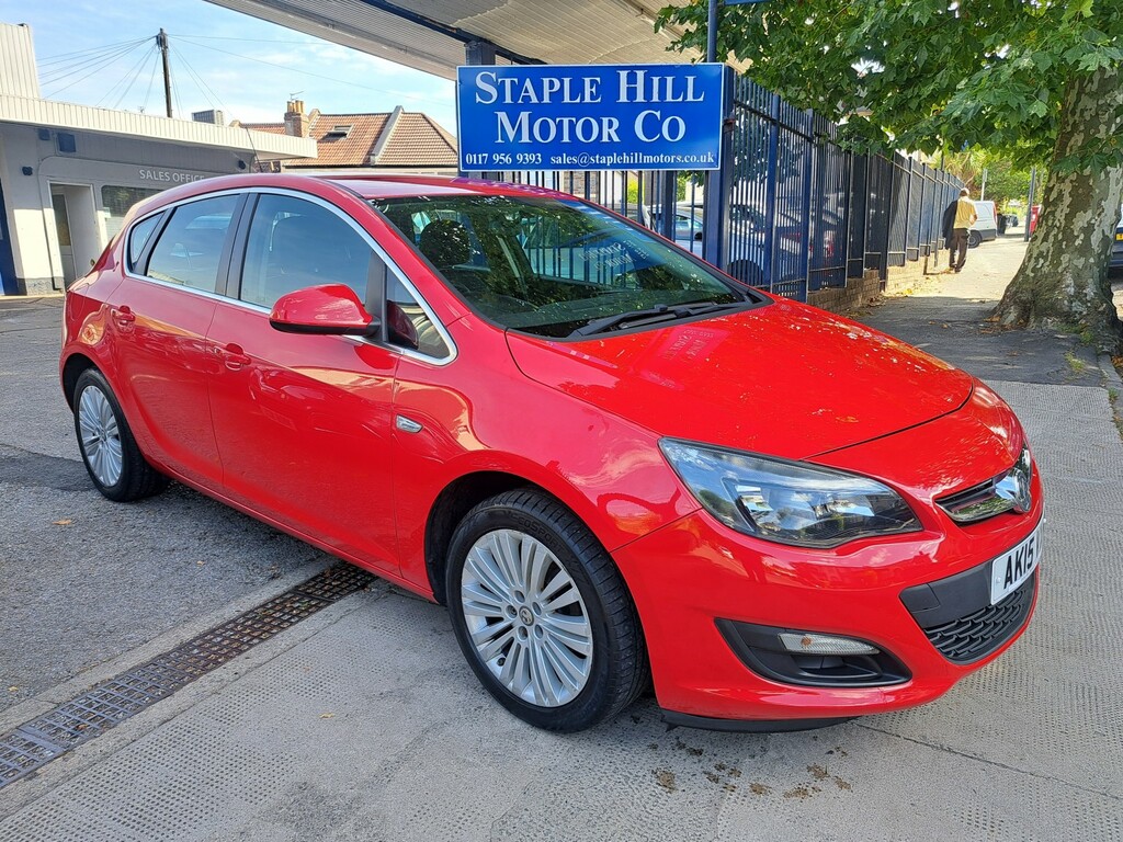 Vauxhall Astra 1.6 I Excite Red