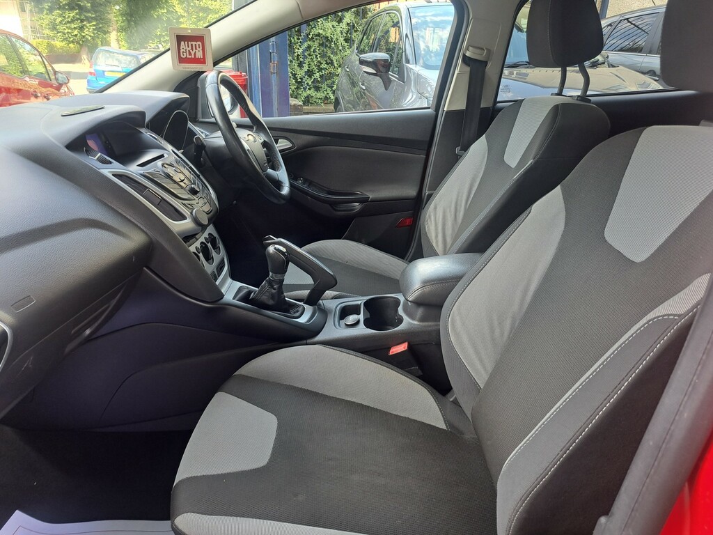 Ford Focus 1.6 Zetec Estate Euro 5 125 Ps Blue #15
