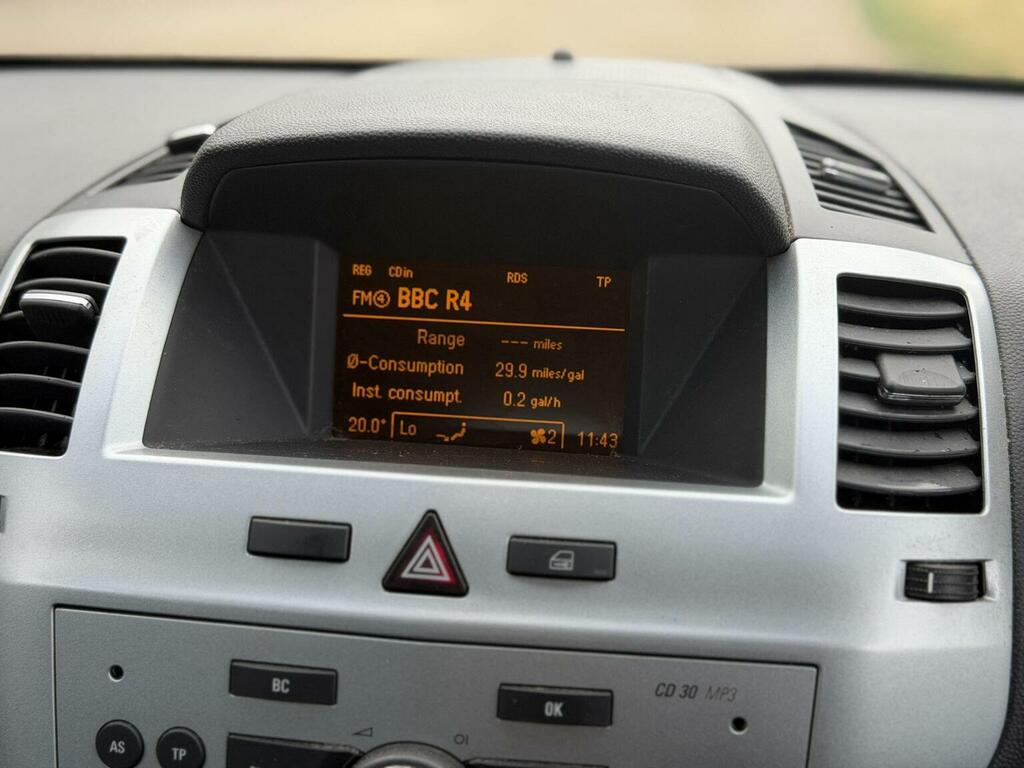 Vauxhall Zafira Cdti Life U957 Blue #43