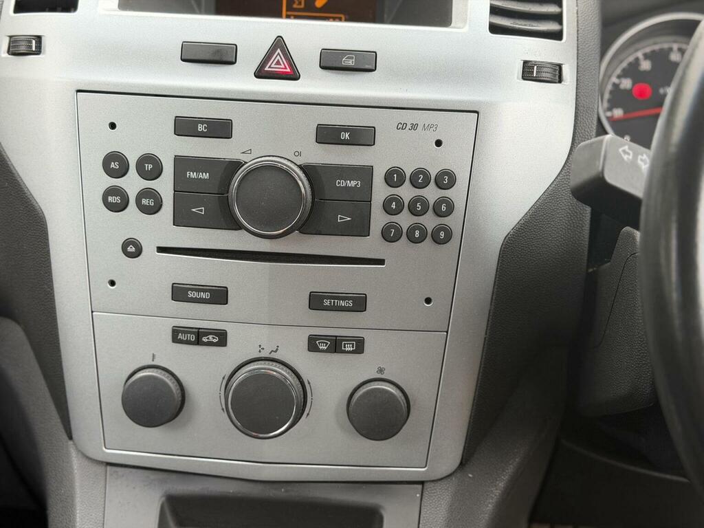 Vauxhall Zafira Cdti Life U957 Blue #31