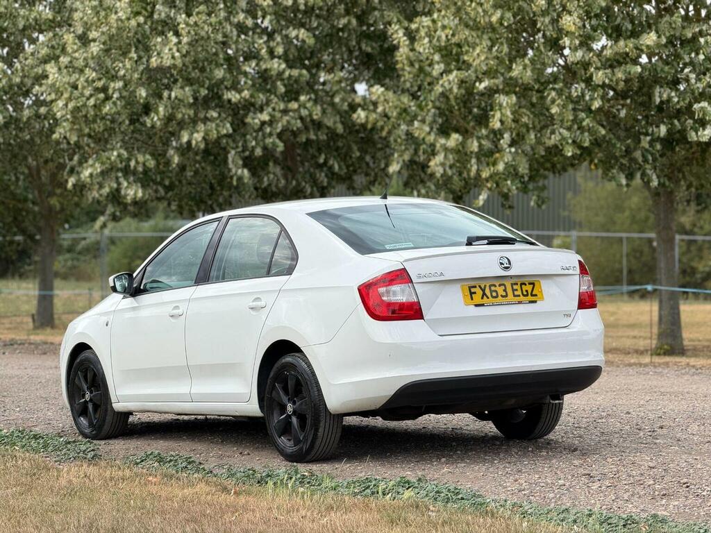 Skoda Rapid 1.4 Tsi Se Dsg Euro 5 White #4