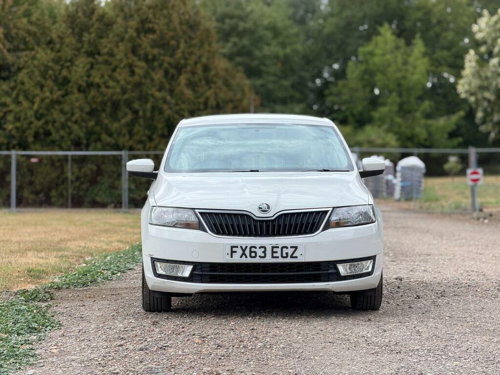 Skoda Rapid 1.4 Tsi Se Dsg Euro 5 White #2