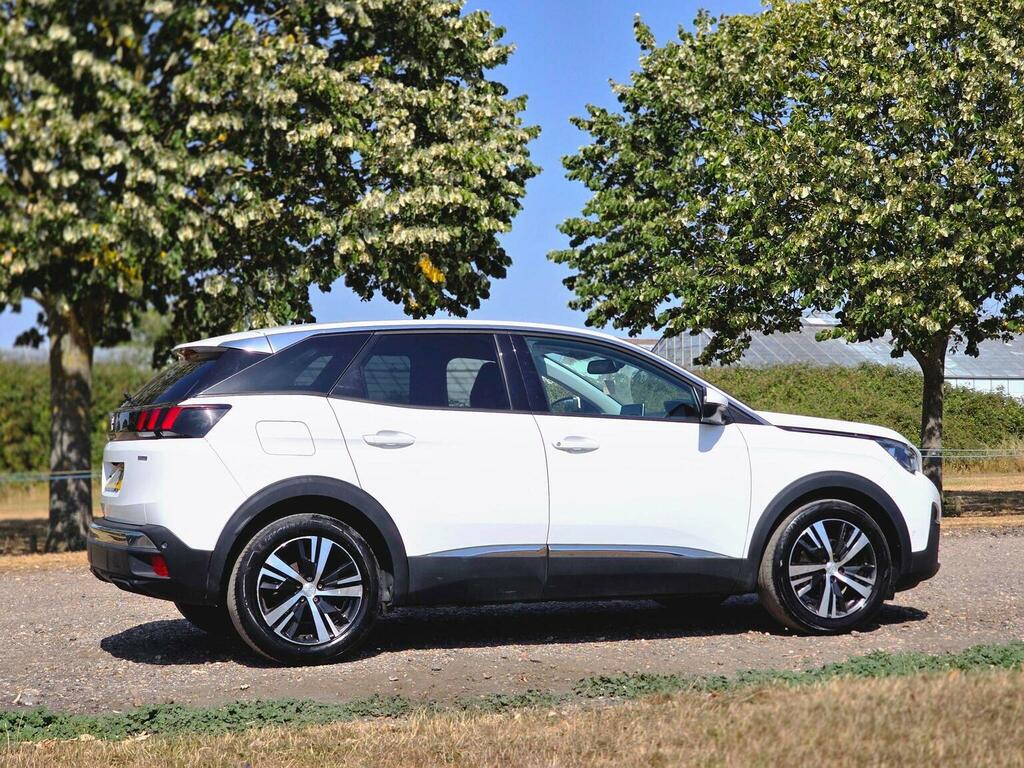 Peugeot 3008 1.2 Puretech Allure Euro 6 Ss YC67EDF White #4