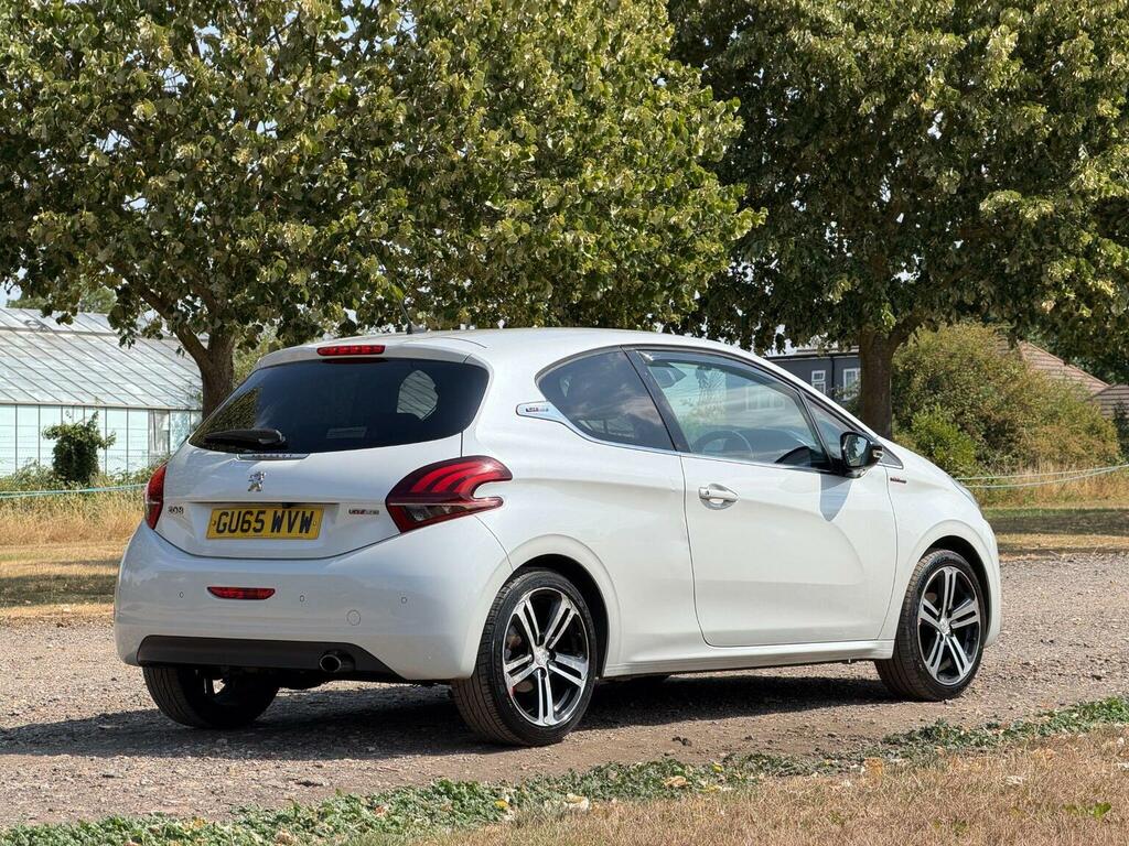 Peugeot 208 1.2 Puretech Gt Line Eat Euro 6 Ss White #6