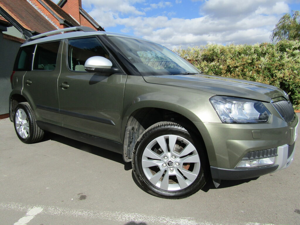 Skoda Yeti Yeti Outdoor Se L Tsi S-a Green