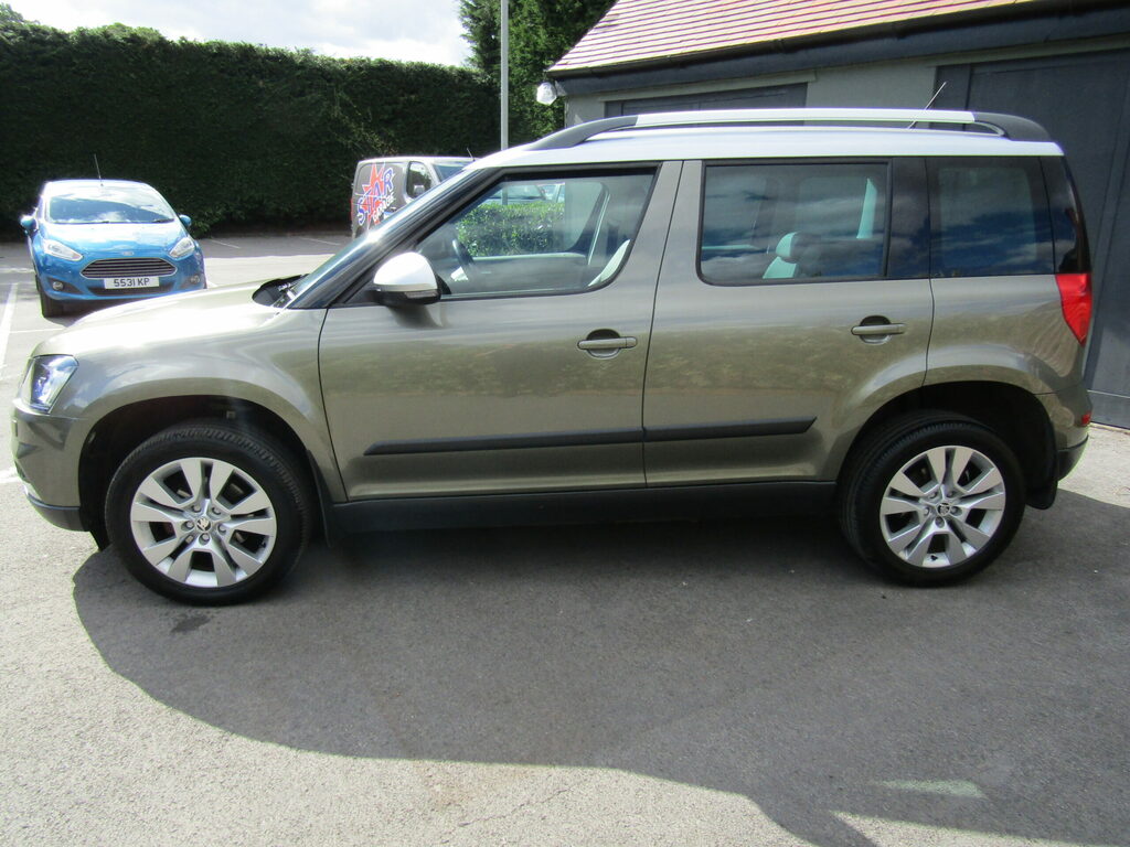 Skoda Yeti 1.2 Yeti Outdoor Black #15