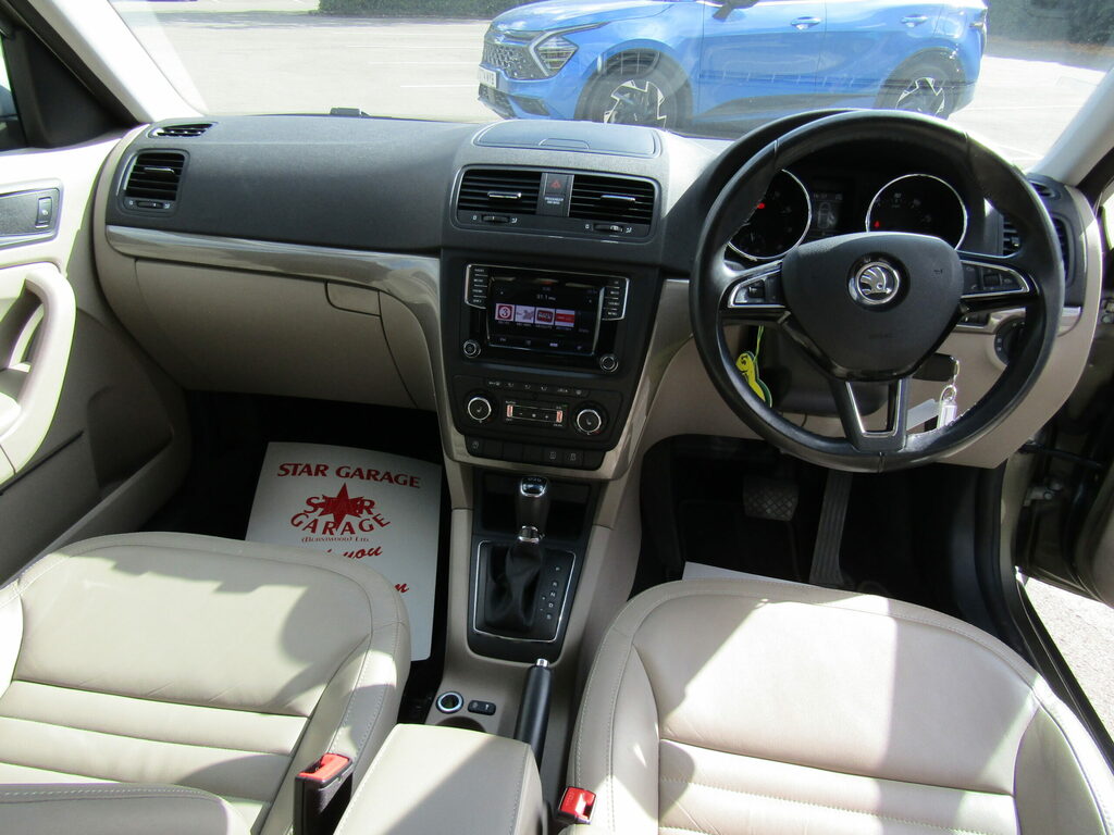 Skoda Yeti Yeti Outdoor Se L Tsi S-a Green #6