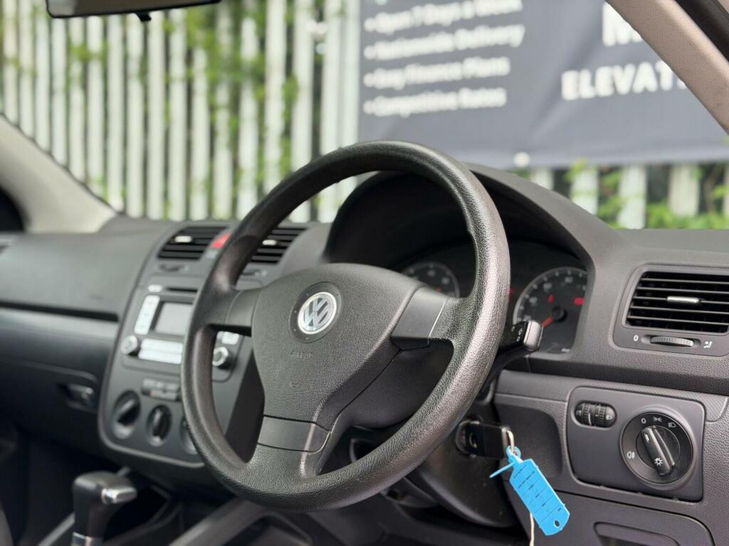 Volkswagen Golf 1.6 Fsi S Silver #2