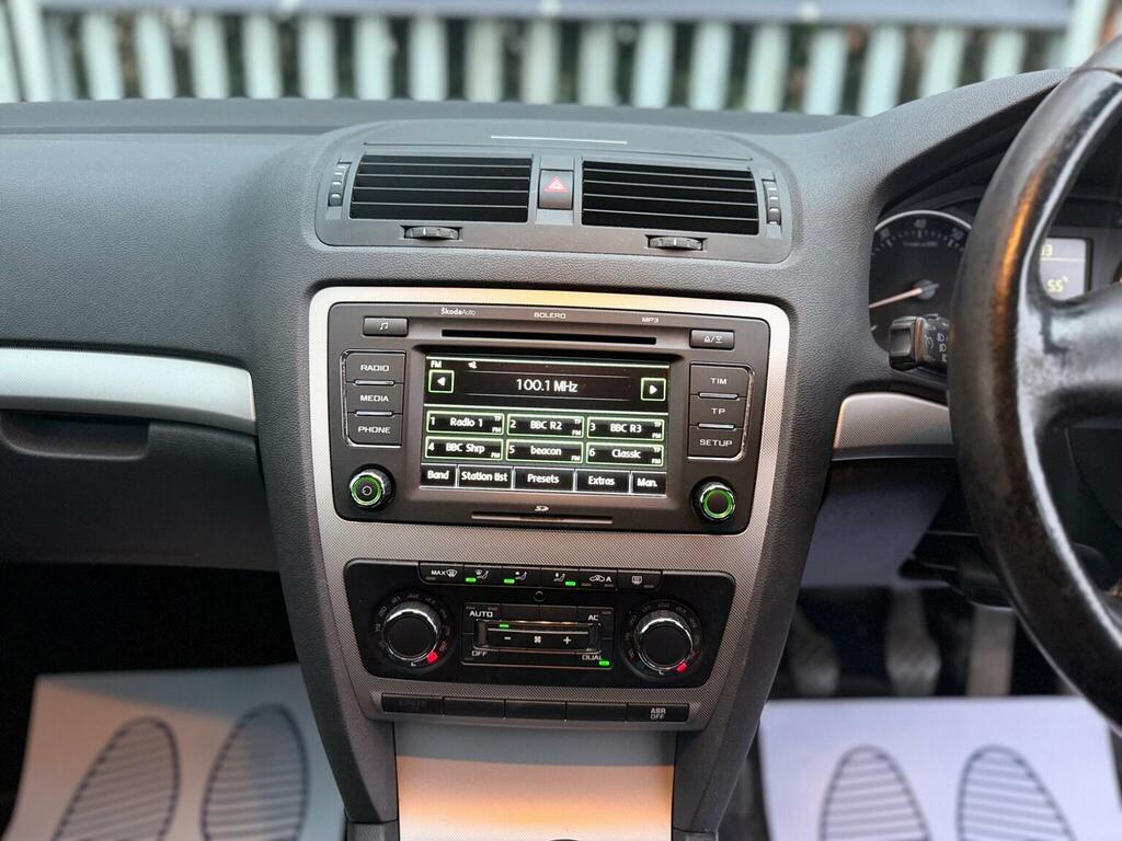 Skoda Octavia 1.8 Tsi Elegance Dsg Euro 5 Green #20
