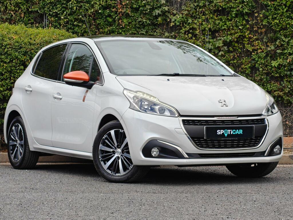 Peugeot 208 1.2 Puretech Roland Garros Eat Euro 6 Ss White #5