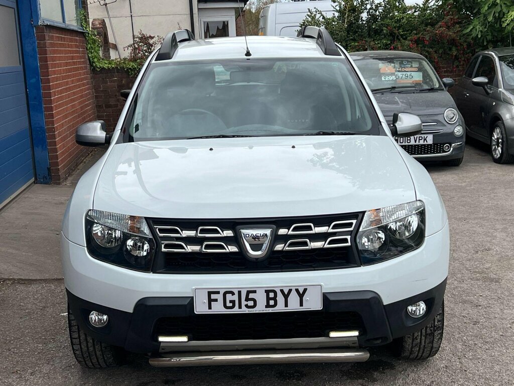 Dacia Duster 1.5 Dci Laureate Euro 5 White #2