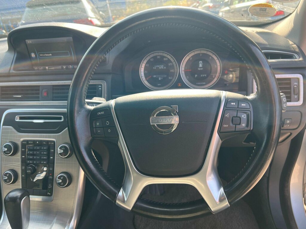 Volvo XC70 2.4 D5 Se Lux Geartronic Awd Silver #26