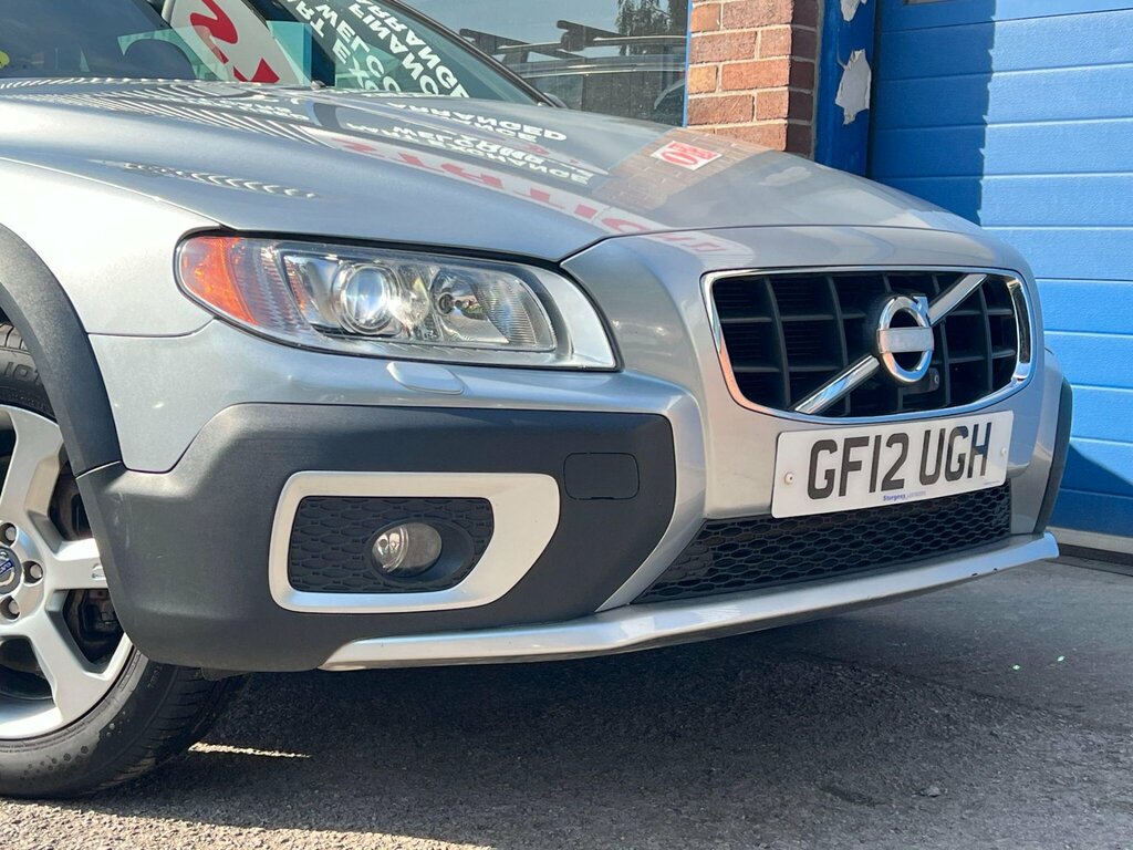 Volvo XC70 2.4 D3 Se Lux Geartronic Awd Euro 5 Silver #2