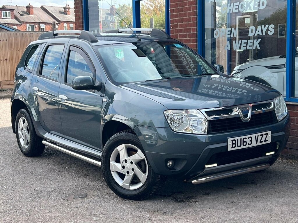 Dacia Duster Laureate Dci 5-Door Grey #1
