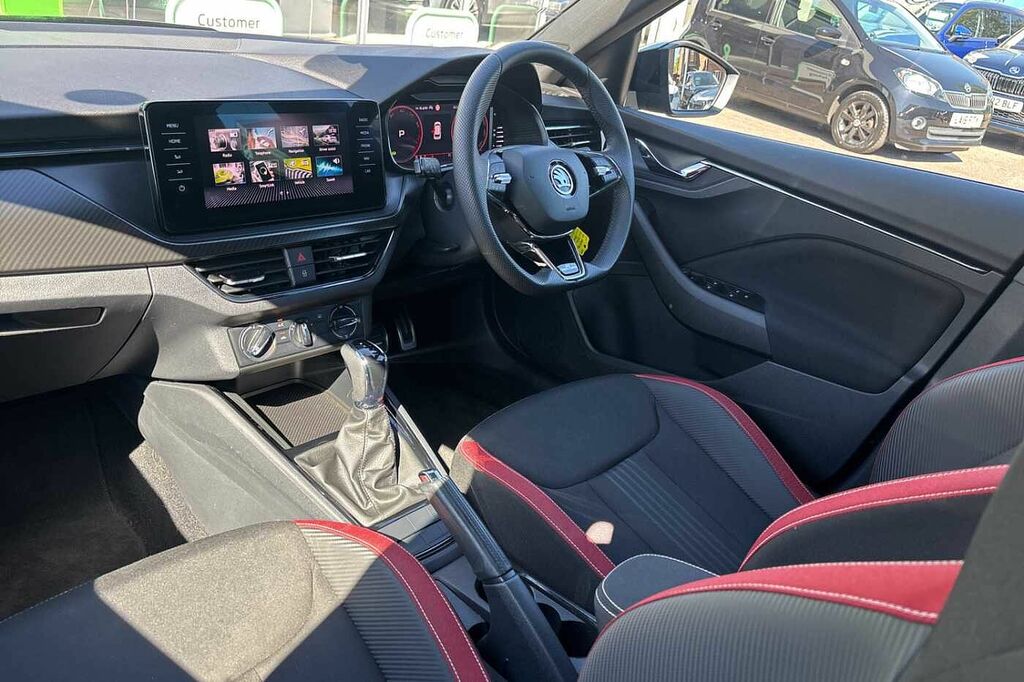Skoda Kamiq 1.0 Tsi 110 Monte Carlo Dsg Black #2
