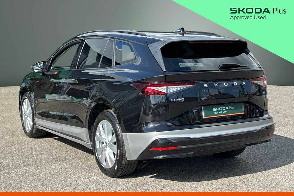 Skoda ENYAQ 150Kw 60 Se L 63Kwh Black #3