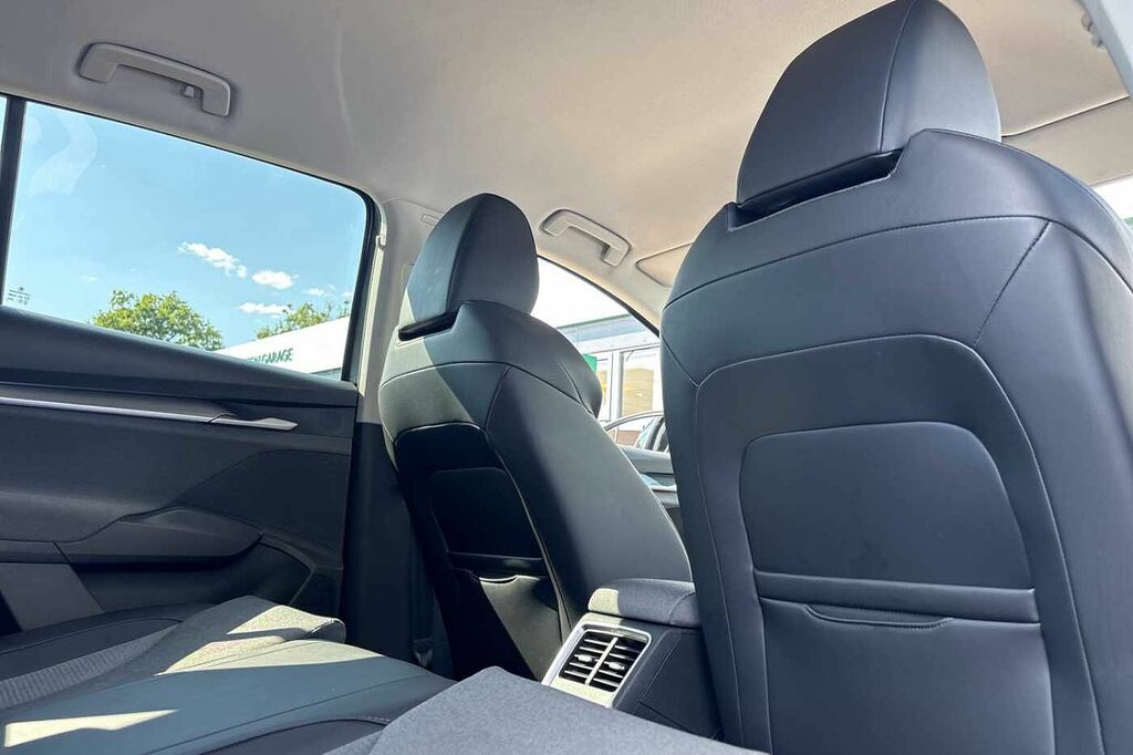 Skoda ENYAQ 2025 74 82Kwh #43