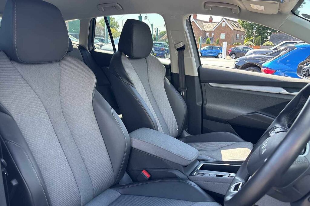 Skoda ENYAQ 2025 74 82Kwh #25