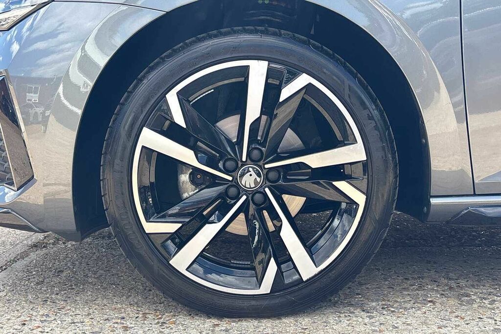 Skoda Scala 1.0 Tsi 116 Monte Carlo Edition Dsg Grey #5