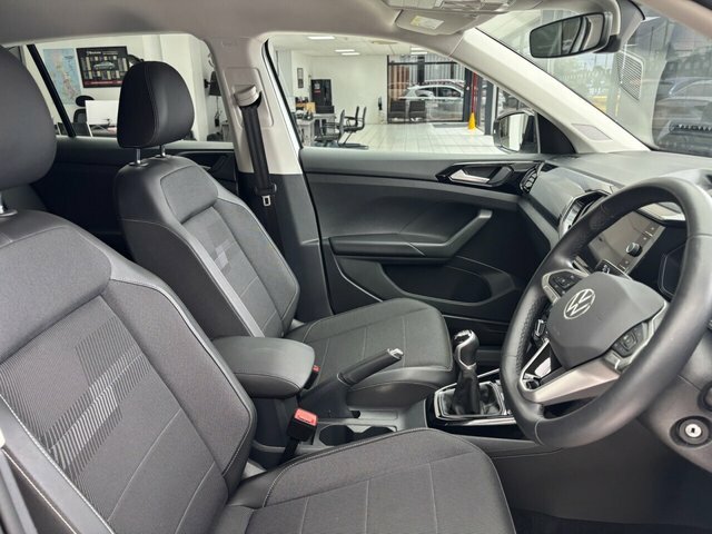 Volkswagen T-Cross Tsi Black Edition Suv ST73OBK White #3