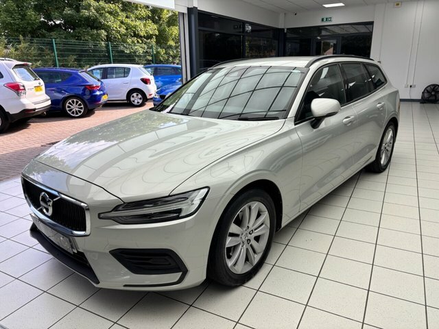 Volvo V60 D4 Momentum Estate Gold #6