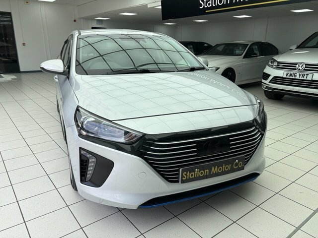 Hyundai Ioniq H-gdi Se Hatchback Silver #3