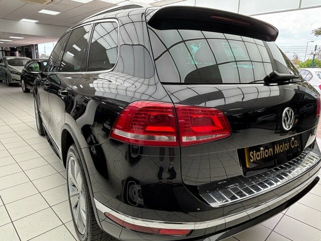 Volkswagen Touareg Tdi V6 R-line Suv Black #6