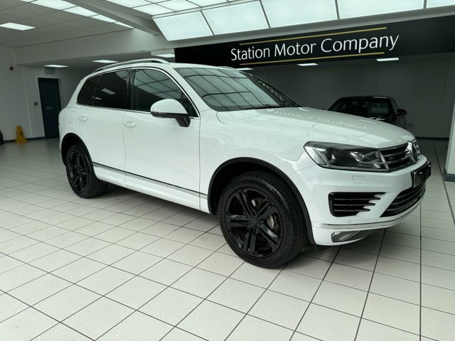 Volkswagen Touareg Tdi V6 Bluemotion Tech White #4
