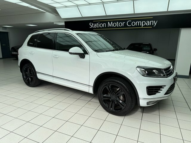 Volkswagen Touareg Tdi V6 Bluemotion Tech White #2