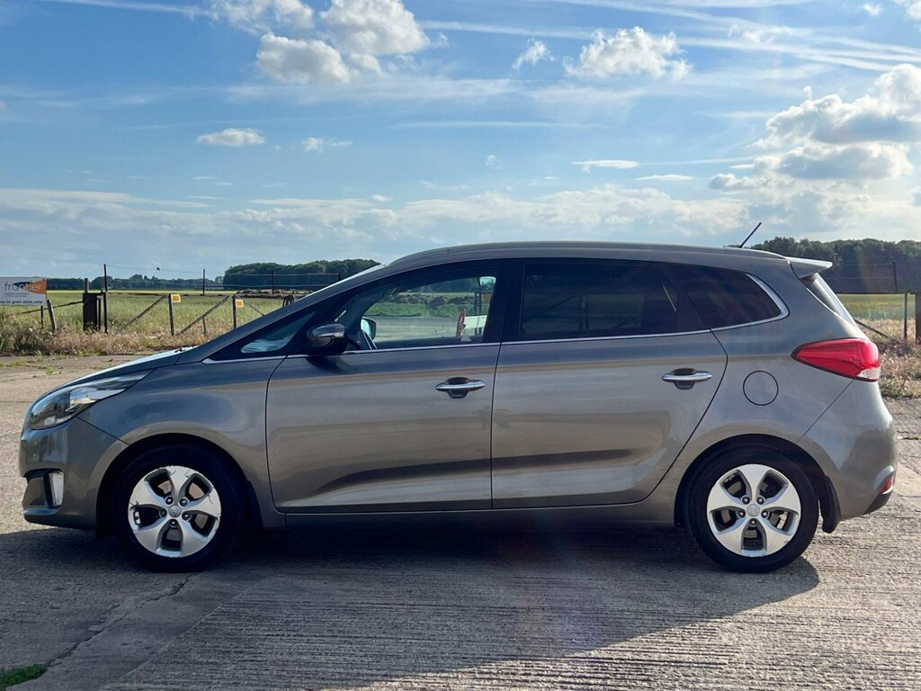 Kia Carens 1.7 Crdi 2 Mpv Dct Euro 6 Ss 139 Bh White #7