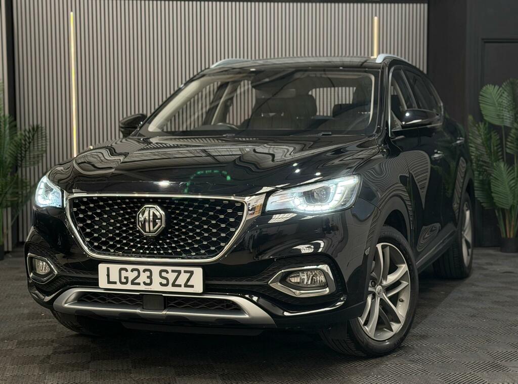 MG HS Excite Black #2