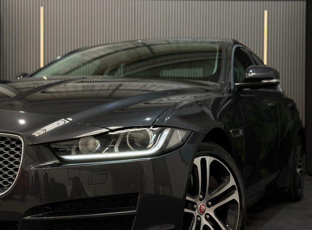Jaguar XE Gtdi R-sport 197 Red #11