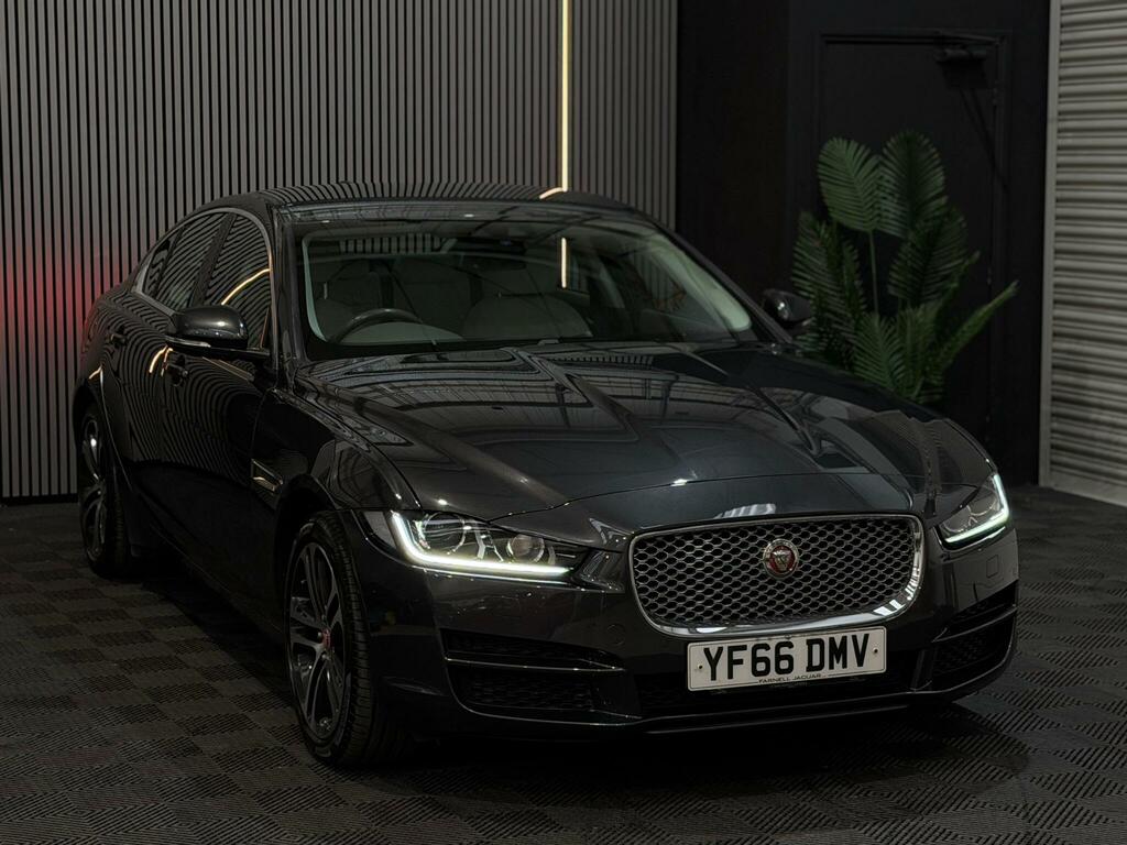 Jaguar XE Gtdi R-sport 197 Red #8