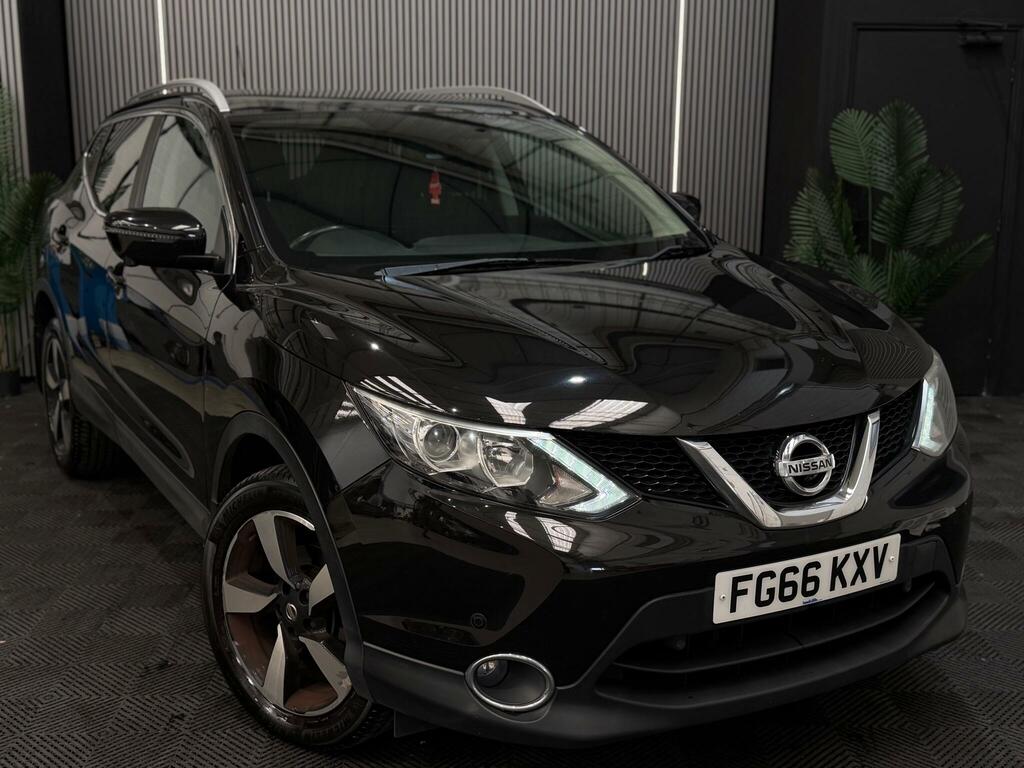 Nissan Qashqai N-connecta Black