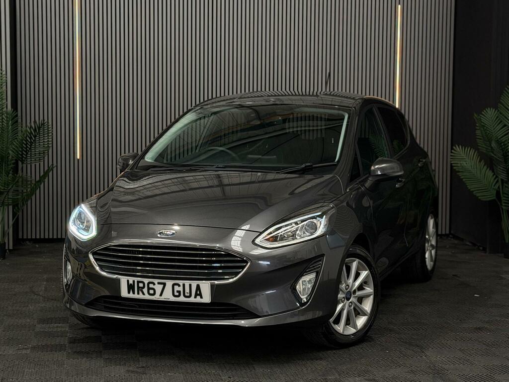Ford Fiesta Titanium Grey
