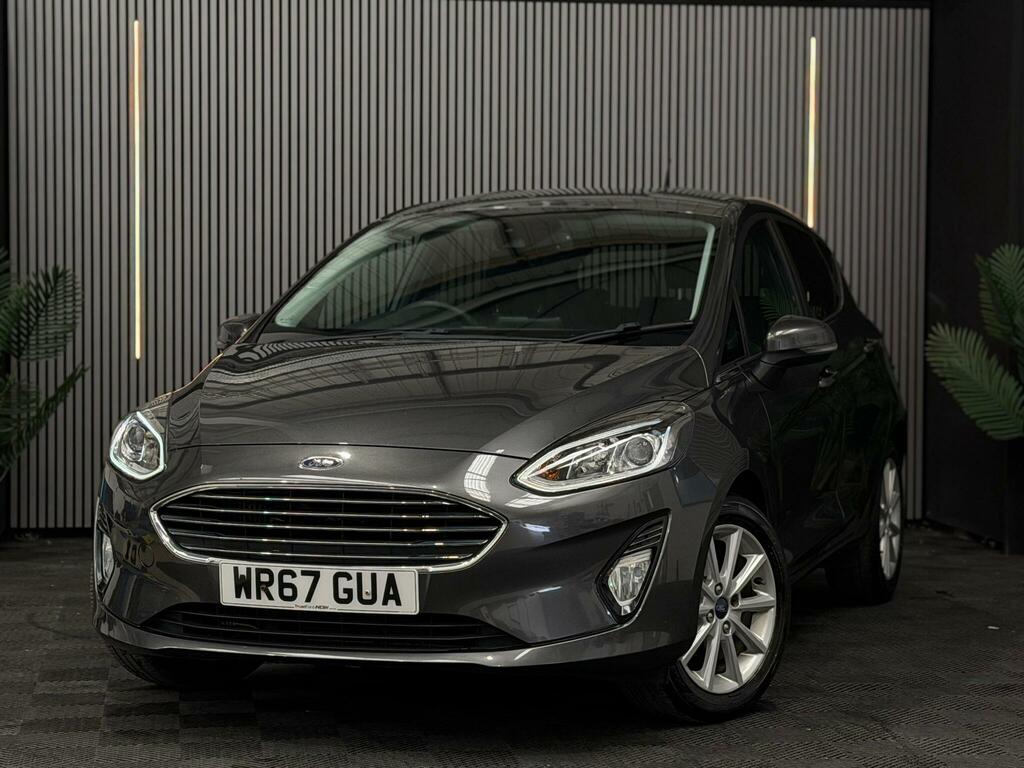 Ford Fiesta Titanium Grey #2