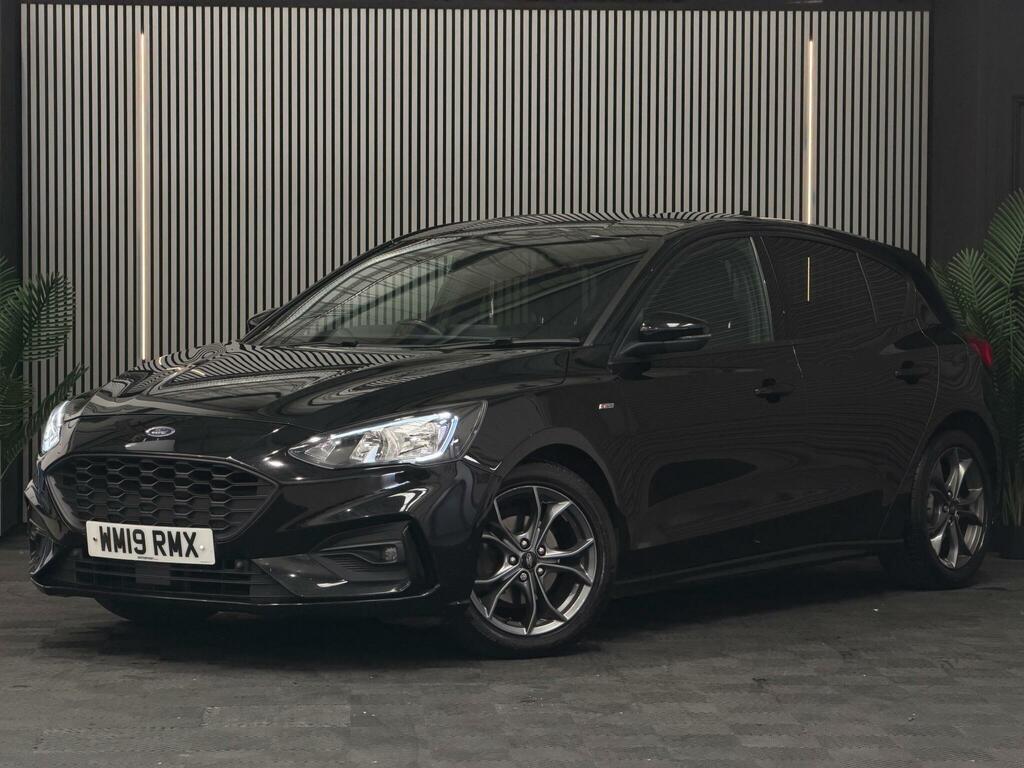 Ford Focus St-line Black
