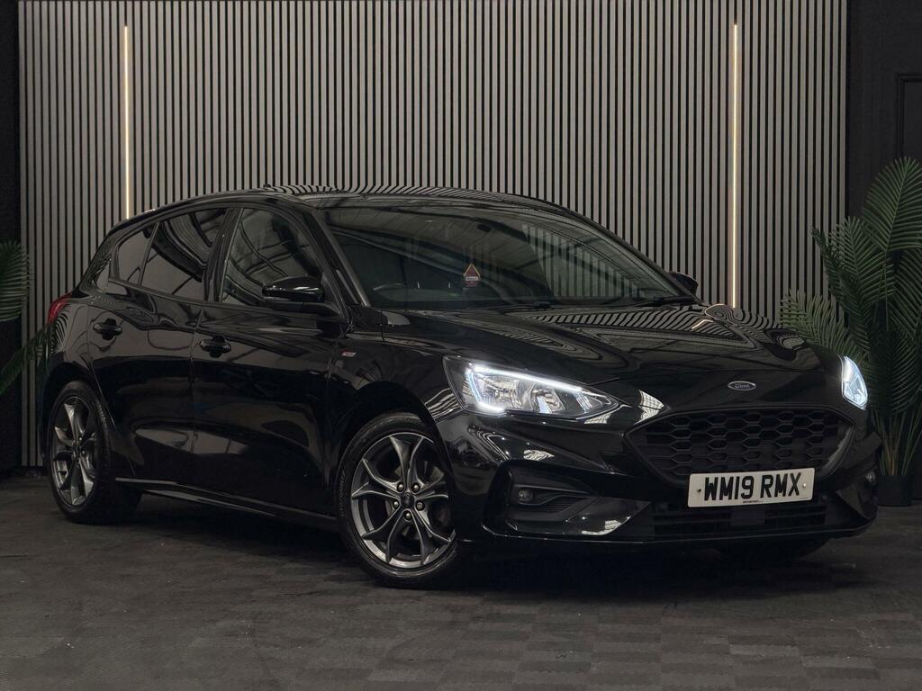 Ford Focus St-line Black #6