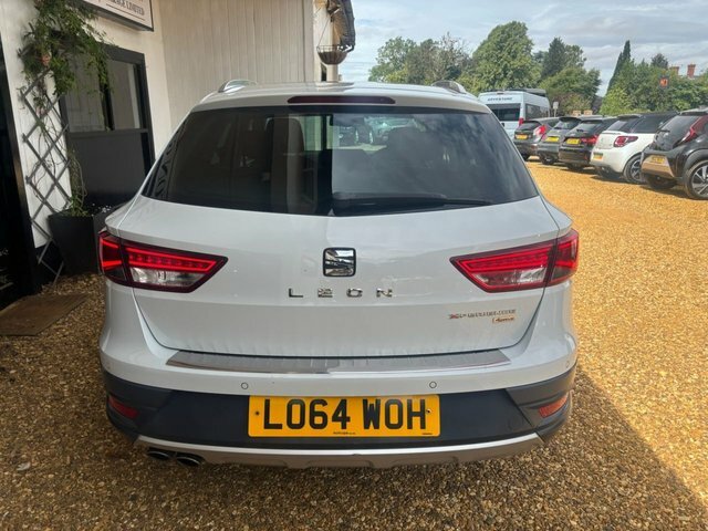 Seat Leon 2.0 Tdi X-perience Se Technology Sport Tourer White #6