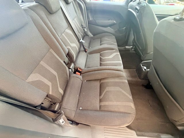 Ford Tourneo Connect 1.6 Tdci Titanium Euro 5 Silver #26