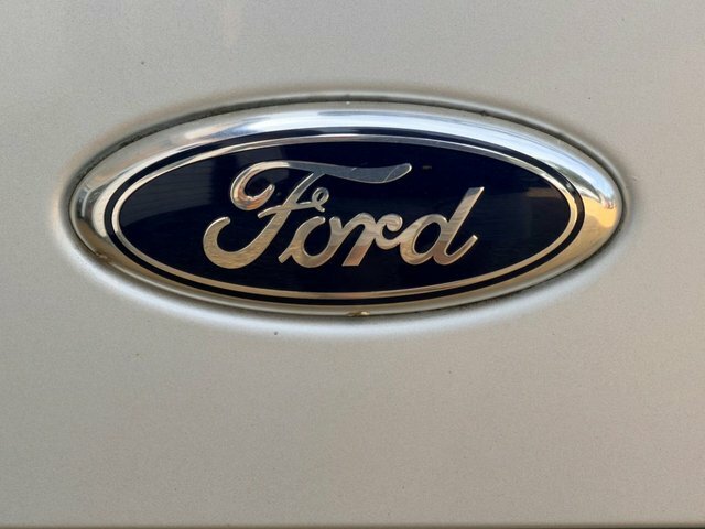 Ford Tourneo Connect 1.6 Tdci Titanium Euro 5 Silver #9